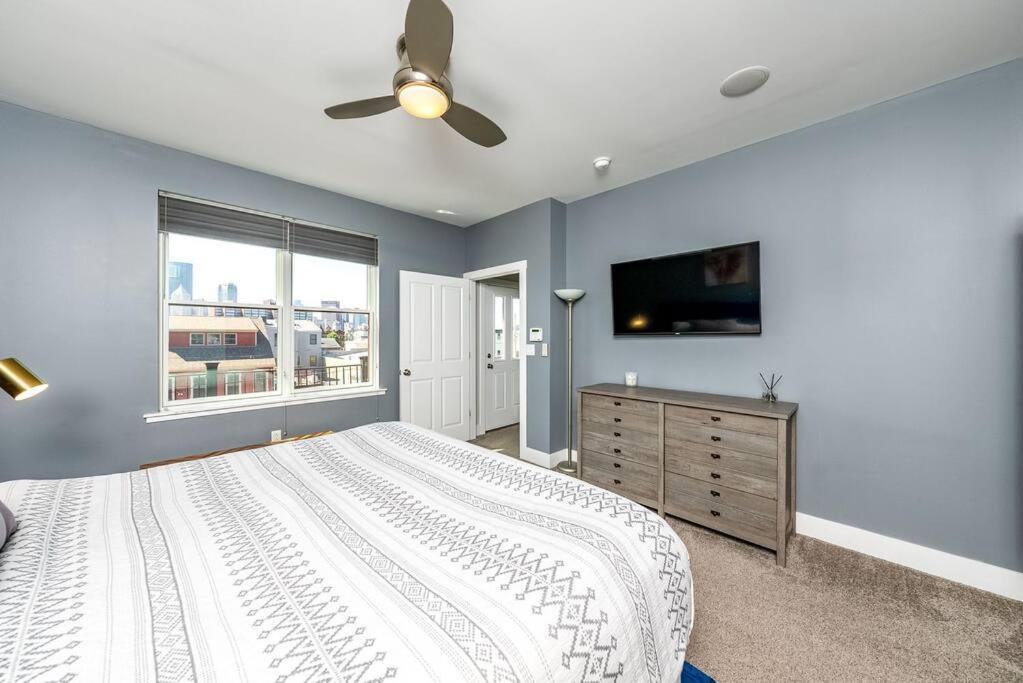 4 Bedroom 3 Bath Sleeps 10 Pet Friendly Private Backyard, 2 Car Garage, City Views, Close To All Stadiums And Casino Pittsburgh Zewnętrze zdjęcie