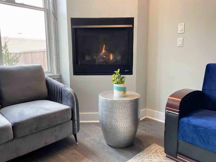 4 Bedroom 3 Bath Sleeps 10 Pet Friendly Private Backyard, 2 Car Garage, City Views, Close To All Stadiums And Casino Pittsburgh Zewnętrze zdjęcie